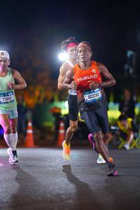 BIB: 77442, 40330
                            <button type="button" onclick="openModal(19798499)" class="btn btn-primary btn-sm float-right btn-popup" data-toggle="modal" data-target=".modal-high-quality">
                        <i class="fas fa-shopping-cart"></i> Add to Cart
                    </button>
                                            <button type="button" onclick="isThisMe(19798499, true)" class="btn btn-success btn-sm float-right btn-popup btn-isme hidden" data-toggle="tooltip" data-placement="bottom" title="นี่คือรูปของคุณใช่ไหม คลิกที่นี่เพื่อเอาเข้าอัลบั้ม">
                        <i class="fas fa-plus"></i> Add to album
                    </button>
                    <button type="button" onclick="isThisMe(19798499, false)" class="btn btn-warning btn-sm float-right btn-popup btn-isnotme hidden">
                        <i class="fas fa-ban"></i> Remove from album
                    </button>