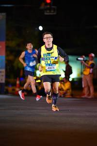 BIB: 211, 40676
                            <button type="button" onclick="openModal(20256571)" class="btn btn-primary btn-sm float-right btn-popup" data-toggle="modal" data-target=".modal-high-quality">
                        <i class="fas fa-shopping-cart"></i> Add to Cart
                    </button>
                                            <button type="button" onclick="isThisMe(20256571, true)" class="btn btn-success btn-sm float-right btn-popup btn-isme hidden" data-toggle="tooltip" data-placement="bottom" title="นี่คือรูปของคุณใช่ไหม คลิกที่นี่เพื่อเอาเข้าอัลบั้ม">
                        <i class="fas fa-plus"></i> Add to album
                    </button>
                    <button type="button" onclick="isThisMe(20256571, false)" class="btn btn-warning btn-sm float-right btn-popup btn-isnotme hidden">
                        <i class="fas fa-ban"></i> Remove from album
                    </button>