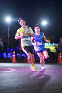 BIB: 40994, 565, 41449
                            <button type="button" onclick="openModal(19806405)" class="btn btn-primary btn-sm float-right btn-popup" data-toggle="modal" data-target=".modal-high-quality">
                        <i class="fas fa-shopping-cart"></i> Add to Cart
                    </button>
                                            <button type="button" onclick="isThisMe(19806405, true)" class="btn btn-success btn-sm float-right btn-popup btn-isme hidden" data-toggle="tooltip" data-placement="bottom" title="นี่คือรูปของคุณใช่ไหม คลิกที่นี่เพื่อเอาเข้าอัลบั้ม">
                        <i class="fas fa-plus"></i> Add to album
                    </button>
                    <button type="button" onclick="isThisMe(19806405, false)" class="btn btn-warning btn-sm float-right btn-popup btn-isnotme hidden">
                        <i class="fas fa-ban"></i> Remove from album
                    </button>