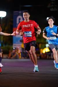 BIB: 4260, 43073
                            <button type="button" onclick="openModal(20137723)" class="btn btn-primary btn-sm float-right btn-popup" data-toggle="modal" data-target=".modal-high-quality">
                        <i class="fas fa-shopping-cart"></i> Add to Cart
                    </button>
                                            <button type="button" onclick="isThisMe(20137723, true)" class="btn btn-success btn-sm float-right btn-popup btn-isme hidden" data-toggle="tooltip" data-placement="bottom" title="นี่คือรูปของคุณใช่ไหม คลิกที่นี่เพื่อเอาเข้าอัลบั้ม">
                        <i class="fas fa-plus"></i> Add to album
                    </button>
                    <button type="button" onclick="isThisMe(20137723, false)" class="btn btn-warning btn-sm float-right btn-popup btn-isnotme hidden">
                        <i class="fas fa-ban"></i> Remove from album
                    </button>