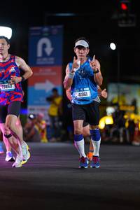 BIB: 77450, 41961
                            <button type="button" onclick="openModal(20164818)" class="btn btn-primary btn-sm float-right btn-popup" data-toggle="modal" data-target=".modal-high-quality">
                        <i class="fas fa-shopping-cart"></i> Add to Cart
                    </button>
                                            <button type="button" onclick="isThisMe(20164818, true)" class="btn btn-success btn-sm float-right btn-popup btn-isme hidden" data-toggle="tooltip" data-placement="bottom" title="นี่คือรูปของคุณใช่ไหม คลิกที่นี่เพื่อเอาเข้าอัลบั้ม">
                        <i class="fas fa-plus"></i> Add to album
                    </button>
                    <button type="button" onclick="isThisMe(20164818, false)" class="btn btn-warning btn-sm float-right btn-popup btn-isnotme hidden">
                        <i class="fas fa-ban"></i> Remove from album
                    </button>