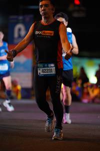 BIB: 42201
                            <button type="button" onclick="openModal(20317215)" class="btn btn-primary btn-sm float-right btn-popup" data-toggle="modal" data-target=".modal-high-quality">
                        <i class="fas fa-shopping-cart"></i> Add to Cart
                    </button>
                                            <button type="button" onclick="isThisMe(20317215, true)" class="btn btn-success btn-sm float-right btn-popup btn-isme hidden" data-toggle="tooltip" data-placement="bottom" title="นี่คือรูปของคุณใช่ไหม คลิกที่นี่เพื่อเอาเข้าอัลบั้ม">
                        <i class="fas fa-plus"></i> Add to album
                    </button>
                    <button type="button" onclick="isThisMe(20317215, false)" class="btn btn-warning btn-sm float-right btn-popup btn-isnotme hidden">
                        <i class="fas fa-ban"></i> Remove from album
                    </button>