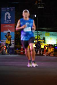 BIB: 42195, 211
                            <button type="button" onclick="openModal(20033131)" class="btn btn-primary btn-sm float-right btn-popup" data-toggle="modal" data-target=".modal-high-quality">
                        <i class="fas fa-shopping-cart"></i> Add to Cart
                    </button>
                                            <button type="button" onclick="isThisMe(20033131, true)" class="btn btn-success btn-sm float-right btn-popup btn-isme hidden" data-toggle="tooltip" data-placement="bottom" title="นี่คือรูปของคุณใช่ไหม คลิกที่นี่เพื่อเอาเข้าอัลบั้ม">
                        <i class="fas fa-plus"></i> Add to album
                    </button>
                    <button type="button" onclick="isThisMe(20033131, false)" class="btn btn-warning btn-sm float-right btn-popup btn-isnotme hidden">
                        <i class="fas fa-ban"></i> Remove from album
                    </button>