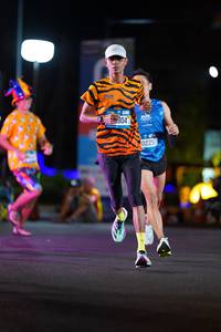 BIB: 085, 0225
                            <button type="button" onclick="openModal(20122596)" class="btn btn-primary btn-sm float-right btn-popup" data-toggle="modal" data-target=".modal-high-quality">
                        <i class="fas fa-shopping-cart"></i> Add to Cart
                    </button>
                                            <button type="button" onclick="isThisMe(20122596, true)" class="btn btn-success btn-sm float-right btn-popup btn-isme hidden" data-toggle="tooltip" data-placement="bottom" title="นี่คือรูปของคุณใช่ไหม คลิกที่นี่เพื่อเอาเข้าอัลบั้ม">
                        <i class="fas fa-plus"></i> Add to album
                    </button>
                    <button type="button" onclick="isThisMe(20122596, false)" class="btn btn-warning btn-sm float-right btn-popup btn-isnotme hidden">
                        <i class="fas fa-ban"></i> Remove from album
                    </button>