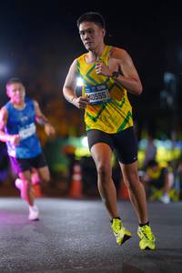 BIB: 40555
                            <button type="button" onclick="openModal(19816854)" class="btn btn-primary btn-sm float-right btn-popup" data-toggle="modal" data-target=".modal-high-quality">
                        <i class="fas fa-shopping-cart"></i> Add to Cart
                    </button>
                                            <button type="button" onclick="isThisMe(19816854, true)" class="btn btn-success btn-sm float-right btn-popup btn-isme hidden" data-toggle="tooltip" data-placement="bottom" title="นี่คือรูปของคุณใช่ไหม คลิกที่นี่เพื่อเอาเข้าอัลบั้ม">
                        <i class="fas fa-plus"></i> Add to album
                    </button>
                    <button type="button" onclick="isThisMe(19816854, false)" class="btn btn-warning btn-sm float-right btn-popup btn-isnotme hidden">
                        <i class="fas fa-ban"></i> Remove from album
                    </button>