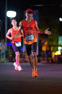 BIB: 40915
                            <button type="button" onclick="openModal(20278890)" class="btn btn-primary btn-sm float-right btn-popup" data-toggle="modal" data-target=".modal-high-quality">
                        <i class="fas fa-shopping-cart"></i> Add to Cart
                    </button>
                                            <button type="button" onclick="isThisMe(20278890, true)" class="btn btn-success btn-sm float-right btn-popup btn-isme hidden" data-toggle="tooltip" data-placement="bottom" title="นี่คือรูปของคุณใช่ไหม คลิกที่นี่เพื่อเอาเข้าอัลบั้ม">
                        <i class="fas fa-plus"></i> Add to album
                    </button>
                    <button type="button" onclick="isThisMe(20278890, false)" class="btn btn-warning btn-sm float-right btn-popup btn-isnotme hidden">
                        <i class="fas fa-ban"></i> Remove from album
                    </button>