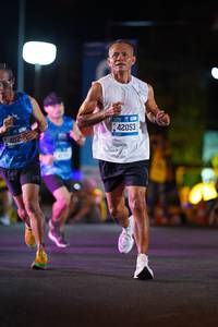 BIB: 4022, 42053
                            <button type="button" onclick="openModal(19939684)" class="btn btn-primary btn-sm float-right btn-popup" data-toggle="modal" data-target=".modal-high-quality">
                        <i class="fas fa-shopping-cart"></i> Add to Cart
                    </button>
                                            <button type="button" onclick="isThisMe(19939684, true)" class="btn btn-success btn-sm float-right btn-popup btn-isme hidden" data-toggle="tooltip" data-placement="bottom" title="นี่คือรูปของคุณใช่ไหม คลิกที่นี่เพื่อเอาเข้าอัลบั้ม">
                        <i class="fas fa-plus"></i> Add to album
                    </button>
                    <button type="button" onclick="isThisMe(19939684, false)" class="btn btn-warning btn-sm float-right btn-popup btn-isnotme hidden">
                        <i class="fas fa-ban"></i> Remove from album
                    </button>