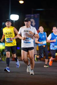 BIB: 413, 41051
                            <button type="button" onclick="openModal(20195850)" class="btn btn-primary btn-sm float-right btn-popup" data-toggle="modal" data-target=".modal-high-quality">
                        <i class="fas fa-shopping-cart"></i> Add to Cart
                    </button>
                                            <button type="button" onclick="isThisMe(20195850, true)" class="btn btn-success btn-sm float-right btn-popup btn-isme hidden" data-toggle="tooltip" data-placement="bottom" title="นี่คือรูปของคุณใช่ไหม คลิกที่นี่เพื่อเอาเข้าอัลบั้ม">
                        <i class="fas fa-plus"></i> Add to album
                    </button>
                    <button type="button" onclick="isThisMe(20195850, false)" class="btn btn-warning btn-sm float-right btn-popup btn-isnotme hidden">
                        <i class="fas fa-ban"></i> Remove from album
                    </button>