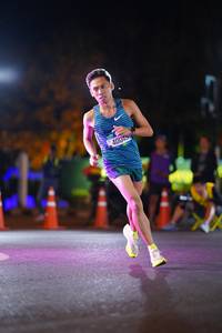 BIB: 40045
                            <button type="button" onclick="openModal(19800057)" class="btn btn-primary btn-sm float-right btn-popup" data-toggle="modal" data-target=".modal-high-quality">
                        <i class="fas fa-shopping-cart"></i> Add to Cart
                    </button>
                                            <button type="button" onclick="isThisMe(19800057, true)" class="btn btn-success btn-sm float-right btn-popup btn-isme hidden" data-toggle="tooltip" data-placement="bottom" title="นี่คือรูปของคุณใช่ไหม คลิกที่นี่เพื่อเอาเข้าอัลบั้ม">
                        <i class="fas fa-plus"></i> Add to album
                    </button>
                    <button type="button" onclick="isThisMe(19800057, false)" class="btn btn-warning btn-sm float-right btn-popup btn-isnotme hidden">
                        <i class="fas fa-ban"></i> Remove from album
                    </button>