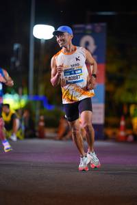 BIB: 40887
                            <button type="button" onclick="openModal(19832592)" class="btn btn-primary btn-sm float-right btn-popup" data-toggle="modal" data-target=".modal-high-quality">
                        <i class="fas fa-shopping-cart"></i> Add to Cart
                    </button>
                                            <button type="button" onclick="isThisMe(19832592, true)" class="btn btn-success btn-sm float-right btn-popup btn-isme hidden" data-toggle="tooltip" data-placement="bottom" title="นี่คือรูปของคุณใช่ไหม คลิกที่นี่เพื่อเอาเข้าอัลบั้ม">
                        <i class="fas fa-plus"></i> Add to album
                    </button>
                    <button type="button" onclick="isThisMe(19832592, false)" class="btn btn-warning btn-sm float-right btn-popup btn-isnotme hidden">
                        <i class="fas fa-ban"></i> Remove from album
                    </button>