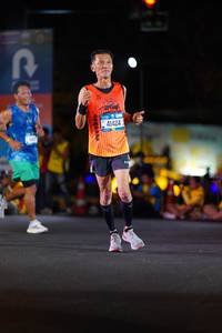 BIB: 41424
                            <button type="button" onclick="openModal(20366959)" class="btn btn-primary btn-sm float-right btn-popup" data-toggle="modal" data-target=".modal-high-quality">
                        <i class="fas fa-shopping-cart"></i> Add to Cart
                    </button>
                                            <button type="button" onclick="isThisMe(20366959, true)" class="btn btn-success btn-sm float-right btn-popup btn-isme hidden" data-toggle="tooltip" data-placement="bottom" title="นี่คือรูปของคุณใช่ไหม คลิกที่นี่เพื่อเอาเข้าอัลบั้ม">
                        <i class="fas fa-plus"></i> Add to album
                    </button>
                    <button type="button" onclick="isThisMe(20366959, false)" class="btn btn-warning btn-sm float-right btn-popup btn-isnotme hidden">
                        <i class="fas fa-ban"></i> Remove from album
                    </button>