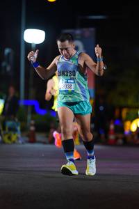 BIB: 330
                            <button type="button" onclick="openModal(20162763)" class="btn btn-primary btn-sm float-right btn-popup" data-toggle="modal" data-target=".modal-high-quality">
                        <i class="fas fa-shopping-cart"></i> Add to Cart
                    </button>
                                            <button type="button" onclick="isThisMe(20162763, true)" class="btn btn-success btn-sm float-right btn-popup btn-isme hidden" data-toggle="tooltip" data-placement="bottom" title="นี่คือรูปของคุณใช่ไหม คลิกที่นี่เพื่อเอาเข้าอัลบั้ม">
                        <i class="fas fa-plus"></i> Add to album
                    </button>
                    <button type="button" onclick="isThisMe(20162763, false)" class="btn btn-warning btn-sm float-right btn-popup btn-isnotme hidden">
                        <i class="fas fa-ban"></i> Remove from album
                    </button>