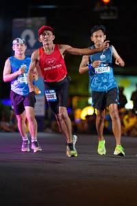 BIB: 411, 0008, 82404
                            <button type="button" onclick="openModal(20313912)" class="btn btn-primary btn-sm float-right btn-popup" data-toggle="modal" data-target=".modal-high-quality">
                        <i class="fas fa-shopping-cart"></i> Add to Cart
                    </button>
                                            <button type="button" onclick="isThisMe(20313912, true)" class="btn btn-success btn-sm float-right btn-popup btn-isme hidden" data-toggle="tooltip" data-placement="bottom" title="นี่คือรูปของคุณใช่ไหม คลิกที่นี่เพื่อเอาเข้าอัลบั้ม">
                        <i class="fas fa-plus"></i> Add to album
                    </button>
                    <button type="button" onclick="isThisMe(20313912, false)" class="btn btn-warning btn-sm float-right btn-popup btn-isnotme hidden">
                        <i class="fas fa-ban"></i> Remove from album
                    </button>