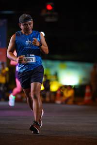 BIB: 40471
                            <button type="button" onclick="openModal(20048965)" class="btn btn-primary btn-sm float-right btn-popup" data-toggle="modal" data-target=".modal-high-quality">
                        <i class="fas fa-shopping-cart"></i> Add to Cart
                    </button>
                                            <button type="button" onclick="isThisMe(20048965, true)" class="btn btn-success btn-sm float-right btn-popup btn-isme hidden" data-toggle="tooltip" data-placement="bottom" title="นี่คือรูปของคุณใช่ไหม คลิกที่นี่เพื่อเอาเข้าอัลบั้ม">
                        <i class="fas fa-plus"></i> Add to album
                    </button>
                    <button type="button" onclick="isThisMe(20048965, false)" class="btn btn-warning btn-sm float-right btn-popup btn-isnotme hidden">
                        <i class="fas fa-ban"></i> Remove from album
                    </button>