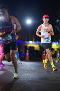 BIB: 41310, 40656
                            <button type="button" onclick="openModal(19823428)" class="btn btn-primary btn-sm float-right btn-popup" data-toggle="modal" data-target=".modal-high-quality">
                        <i class="fas fa-shopping-cart"></i> Add to Cart
                    </button>
                                            <button type="button" onclick="isThisMe(19823428, true)" class="btn btn-success btn-sm float-right btn-popup btn-isme hidden" data-toggle="tooltip" data-placement="bottom" title="นี่คือรูปของคุณใช่ไหม คลิกที่นี่เพื่อเอาเข้าอัลบั้ม">
                        <i class="fas fa-plus"></i> Add to album
                    </button>
                    <button type="button" onclick="isThisMe(19823428, false)" class="btn btn-warning btn-sm float-right btn-popup btn-isnotme hidden">
                        <i class="fas fa-ban"></i> Remove from album
                    </button>