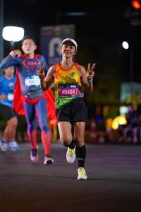 BIB: 1144, 404, 45404
                            <button type="button" onclick="openModal(20215316)" class="btn btn-primary btn-sm float-right btn-popup" data-toggle="modal" data-target=".modal-high-quality">
                        <i class="fas fa-shopping-cart"></i> Add to Cart
                    </button>
                                            <button type="button" onclick="isThisMe(20215316, true)" class="btn btn-success btn-sm float-right btn-popup btn-isme hidden" data-toggle="tooltip" data-placement="bottom" title="นี่คือรูปของคุณใช่ไหม คลิกที่นี่เพื่อเอาเข้าอัลบั้ม">
                        <i class="fas fa-plus"></i> Add to album
                    </button>
                    <button type="button" onclick="isThisMe(20215316, false)" class="btn btn-warning btn-sm float-right btn-popup btn-isnotme hidden">
                        <i class="fas fa-ban"></i> Remove from album
                    </button>