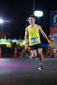 BIB: 40417
                            <button type="button" onclick="openModal(19920292)" class="btn btn-primary btn-sm float-right btn-popup" data-toggle="modal" data-target=".modal-high-quality">
                        <i class="fas fa-shopping-cart"></i> Add to Cart
                    </button>
                                            <button type="button" onclick="isThisMe(19920292, true)" class="btn btn-success btn-sm float-right btn-popup btn-isme hidden" data-toggle="tooltip" data-placement="bottom" title="นี่คือรูปของคุณใช่ไหม คลิกที่นี่เพื่อเอาเข้าอัลบั้ม">
                        <i class="fas fa-plus"></i> Add to album
                    </button>
                    <button type="button" onclick="isThisMe(19920292, false)" class="btn btn-warning btn-sm float-right btn-popup btn-isnotme hidden">
                        <i class="fas fa-ban"></i> Remove from album
                    </button>