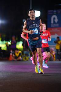 BIB: 595
                            <button type="button" onclick="openModal(20137541)" class="btn btn-primary btn-sm float-right btn-popup" data-toggle="modal" data-target=".modal-high-quality">
                        <i class="fas fa-shopping-cart"></i> Add to Cart
                    </button>
                                            <button type="button" onclick="isThisMe(20137541, true)" class="btn btn-success btn-sm float-right btn-popup btn-isme hidden" data-toggle="tooltip" data-placement="bottom" title="นี่คือรูปของคุณใช่ไหม คลิกที่นี่เพื่อเอาเข้าอัลบั้ม">
                        <i class="fas fa-plus"></i> Add to album
                    </button>
                    <button type="button" onclick="isThisMe(20137541, false)" class="btn btn-warning btn-sm float-right btn-popup btn-isnotme hidden">
                        <i class="fas fa-ban"></i> Remove from album
                    </button>