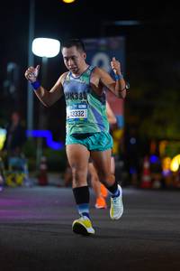 BIB: 330, 13332
                            <button type="button" onclick="openModal(20163078)" class="btn btn-primary btn-sm float-right btn-popup" data-toggle="modal" data-target=".modal-high-quality">
                        <i class="fas fa-shopping-cart"></i> Add to Cart
                    </button>
                                            <button type="button" onclick="isThisMe(20163078, true)" class="btn btn-success btn-sm float-right btn-popup btn-isme hidden" data-toggle="tooltip" data-placement="bottom" title="นี่คือรูปของคุณใช่ไหม คลิกที่นี่เพื่อเอาเข้าอัลบั้ม">
                        <i class="fas fa-plus"></i> Add to album
                    </button>
                    <button type="button" onclick="isThisMe(20163078, false)" class="btn btn-warning btn-sm float-right btn-popup btn-isnotme hidden">
                        <i class="fas fa-ban"></i> Remove from album
                    </button>