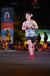 BIB: 40493
                            <button type="button" onclick="openModal(20262198)" class="btn btn-primary btn-sm float-right btn-popup" data-toggle="modal" data-target=".modal-high-quality">
                        <i class="fas fa-shopping-cart"></i> Add to Cart
                    </button>
                                            <button type="button" onclick="isThisMe(20262198, true)" class="btn btn-success btn-sm float-right btn-popup btn-isme hidden" data-toggle="tooltip" data-placement="bottom" title="นี่คือรูปของคุณใช่ไหม คลิกที่นี่เพื่อเอาเข้าอัลบั้ม">
                        <i class="fas fa-plus"></i> Add to album
                    </button>
                    <button type="button" onclick="isThisMe(20262198, false)" class="btn btn-warning btn-sm float-right btn-popup btn-isnotme hidden">
                        <i class="fas fa-ban"></i> Remove from album
                    </button>