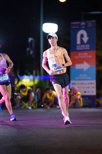 BIB: 40218, 43426, 648
                            <button type="button" onclick="openModal(19858419)" class="btn btn-primary btn-sm float-right btn-popup" data-toggle="modal" data-target=".modal-high-quality">
                        <i class="fas fa-shopping-cart"></i> Add to Cart
                    </button>
                                            <button type="button" onclick="isThisMe(19858419, true)" class="btn btn-success btn-sm float-right btn-popup btn-isme hidden" data-toggle="tooltip" data-placement="bottom" title="นี่คือรูปของคุณใช่ไหม คลิกที่นี่เพื่อเอาเข้าอัลบั้ม">
                        <i class="fas fa-plus"></i> Add to album
                    </button>
                    <button type="button" onclick="isThisMe(19858419, false)" class="btn btn-warning btn-sm float-right btn-popup btn-isnotme hidden">
                        <i class="fas fa-ban"></i> Remove from album
                    </button>