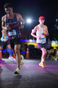 BIB: 41310, 40655
                            <button type="button" onclick="openModal(19823436)" class="btn btn-primary btn-sm float-right btn-popup" data-toggle="modal" data-target=".modal-high-quality">
                        <i class="fas fa-shopping-cart"></i> Add to Cart
                    </button>
                                            <button type="button" onclick="isThisMe(19823436, true)" class="btn btn-success btn-sm float-right btn-popup btn-isme hidden" data-toggle="tooltip" data-placement="bottom" title="นี่คือรูปของคุณใช่ไหม คลิกที่นี่เพื่อเอาเข้าอัลบั้ม">
                        <i class="fas fa-plus"></i> Add to album
                    </button>
                    <button type="button" onclick="isThisMe(19823436, false)" class="btn btn-warning btn-sm float-right btn-popup btn-isnotme hidden">
                        <i class="fas fa-ban"></i> Remove from album
                    </button>