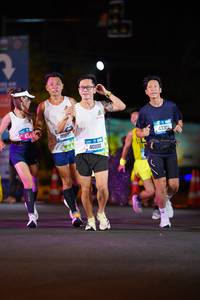 BIB: 40657, 40100, 43301
                            <button type="button" onclick="openModal(20223123)" class="btn btn-primary btn-sm float-right btn-popup" data-toggle="modal" data-target=".modal-high-quality">
                        <i class="fas fa-shopping-cart"></i> Add to Cart
                    </button>
                                            <button type="button" onclick="isThisMe(20223123, true)" class="btn btn-success btn-sm float-right btn-popup btn-isme hidden" data-toggle="tooltip" data-placement="bottom" title="นี่คือรูปของคุณใช่ไหม คลิกที่นี่เพื่อเอาเข้าอัลบั้ม">
                        <i class="fas fa-plus"></i> Add to album
                    </button>
                    <button type="button" onclick="isThisMe(20223123, false)" class="btn btn-warning btn-sm float-right btn-popup btn-isnotme hidden">
                        <i class="fas fa-ban"></i> Remove from album
                    </button>