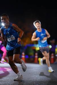 BIB: 631, 40707
                            <button type="button" onclick="openModal(19817675)" class="btn btn-primary btn-sm float-right btn-popup" data-toggle="modal" data-target=".modal-high-quality">
                        <i class="fas fa-shopping-cart"></i> Add to Cart
                    </button>
                                            <button type="button" onclick="isThisMe(19817675, true)" class="btn btn-success btn-sm float-right btn-popup btn-isme hidden" data-toggle="tooltip" data-placement="bottom" title="นี่คือรูปของคุณใช่ไหม คลิกที่นี่เพื่อเอาเข้าอัลบั้ม">
                        <i class="fas fa-plus"></i> Add to album
                    </button>
                    <button type="button" onclick="isThisMe(19817675, false)" class="btn btn-warning btn-sm float-right btn-popup btn-isnotme hidden">
                        <i class="fas fa-ban"></i> Remove from album
                    </button>