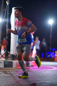 BIB: 42828
                            <button type="button" onclick="openModal(19812405)" class="btn btn-primary btn-sm float-right btn-popup" data-toggle="modal" data-target=".modal-high-quality">
                        <i class="fas fa-shopping-cart"></i> Add to Cart
                    </button>
                                            <button type="button" onclick="isThisMe(19812405, true)" class="btn btn-success btn-sm float-right btn-popup btn-isme hidden" data-toggle="tooltip" data-placement="bottom" title="นี่คือรูปของคุณใช่ไหม คลิกที่นี่เพื่อเอาเข้าอัลบั้ม">
                        <i class="fas fa-plus"></i> Add to album
                    </button>
                    <button type="button" onclick="isThisMe(19812405, false)" class="btn btn-warning btn-sm float-right btn-popup btn-isnotme hidden">
                        <i class="fas fa-ban"></i> Remove from album
                    </button>