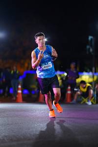 BIB: 40880
                            <button type="button" onclick="openModal(19851668)" class="btn btn-primary btn-sm float-right btn-popup" data-toggle="modal" data-target=".modal-high-quality">
                        <i class="fas fa-shopping-cart"></i> Add to Cart
                    </button>
                                            <button type="button" onclick="isThisMe(19851668, true)" class="btn btn-success btn-sm float-right btn-popup btn-isme hidden" data-toggle="tooltip" data-placement="bottom" title="นี่คือรูปของคุณใช่ไหม คลิกที่นี่เพื่อเอาเข้าอัลบั้ม">
                        <i class="fas fa-plus"></i> Add to album
                    </button>
                    <button type="button" onclick="isThisMe(19851668, false)" class="btn btn-warning btn-sm float-right btn-popup btn-isnotme hidden">
                        <i class="fas fa-ban"></i> Remove from album
                    </button>