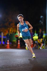 BIB: 4006
                            <button type="button" onclick="openModal(19800061)" class="btn btn-primary btn-sm float-right btn-popup" data-toggle="modal" data-target=".modal-high-quality">
                        <i class="fas fa-shopping-cart"></i> Add to Cart
                    </button>
                                            <button type="button" onclick="isThisMe(19800061, true)" class="btn btn-success btn-sm float-right btn-popup btn-isme hidden" data-toggle="tooltip" data-placement="bottom" title="นี่คือรูปของคุณใช่ไหม คลิกที่นี่เพื่อเอาเข้าอัลบั้ม">
                        <i class="fas fa-plus"></i> Add to album
                    </button>
                    <button type="button" onclick="isThisMe(19800061, false)" class="btn btn-warning btn-sm float-right btn-popup btn-isnotme hidden">
                        <i class="fas fa-ban"></i> Remove from album
                    </button>