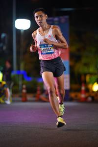 BIB: 40944
                            <button type="button" onclick="openModal(19781614)" class="btn btn-primary btn-sm float-right btn-popup" data-toggle="modal" data-target=".modal-high-quality">
                        <i class="fas fa-shopping-cart"></i> Add to Cart
                    </button>
                                            <button type="button" onclick="isThisMe(19781614, true)" class="btn btn-success btn-sm float-right btn-popup btn-isme hidden" data-toggle="tooltip" data-placement="bottom" title="นี่คือรูปของคุณใช่ไหม คลิกที่นี่เพื่อเอาเข้าอัลบั้ม">
                        <i class="fas fa-plus"></i> Add to album
                    </button>
                    <button type="button" onclick="isThisMe(19781614, false)" class="btn btn-warning btn-sm float-right btn-popup btn-isnotme hidden">
                        <i class="fas fa-ban"></i> Remove from album
                    </button>