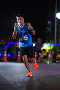 BIB: 40880
                            <button type="button" onclick="openModal(19852084)" class="btn btn-primary btn-sm float-right btn-popup" data-toggle="modal" data-target=".modal-high-quality">
                        <i class="fas fa-shopping-cart"></i> Add to Cart
                    </button>
                                            <button type="button" onclick="isThisMe(19852084, true)" class="btn btn-success btn-sm float-right btn-popup btn-isme hidden" data-toggle="tooltip" data-placement="bottom" title="นี่คือรูปของคุณใช่ไหม คลิกที่นี่เพื่อเอาเข้าอัลบั้ม">
                        <i class="fas fa-plus"></i> Add to album
                    </button>
                    <button type="button" onclick="isThisMe(19852084, false)" class="btn btn-warning btn-sm float-right btn-popup btn-isnotme hidden">
                        <i class="fas fa-ban"></i> Remove from album
                    </button>