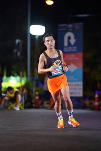 BIB: 40120
                            <button type="button" onclick="openModal(19844538)" class="btn btn-primary btn-sm float-right btn-popup" data-toggle="modal" data-target=".modal-high-quality">
                        <i class="fas fa-shopping-cart"></i> Add to Cart
                    </button>
                                            <button type="button" onclick="isThisMe(19844538, true)" class="btn btn-success btn-sm float-right btn-popup btn-isme hidden" data-toggle="tooltip" data-placement="bottom" title="นี่คือรูปของคุณใช่ไหม คลิกที่นี่เพื่อเอาเข้าอัลบั้ม">
                        <i class="fas fa-plus"></i> Add to album
                    </button>
                    <button type="button" onclick="isThisMe(19844538, false)" class="btn btn-warning btn-sm float-right btn-popup btn-isnotme hidden">
                        <i class="fas fa-ban"></i> Remove from album
                    </button>