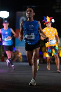 BIB: 40225
                            <button type="button" onclick="openModal(20123571)" class="btn btn-primary btn-sm float-right btn-popup" data-toggle="modal" data-target=".modal-high-quality">
                        <i class="fas fa-shopping-cart"></i> Add to Cart
                    </button>
                                            <button type="button" onclick="isThisMe(20123571, true)" class="btn btn-success btn-sm float-right btn-popup btn-isme hidden" data-toggle="tooltip" data-placement="bottom" title="นี่คือรูปของคุณใช่ไหม คลิกที่นี่เพื่อเอาเข้าอัลบั้ม">
                        <i class="fas fa-plus"></i> Add to album
                    </button>
                    <button type="button" onclick="isThisMe(20123571, false)" class="btn btn-warning btn-sm float-right btn-popup btn-isnotme hidden">
                        <i class="fas fa-ban"></i> Remove from album
                    </button>