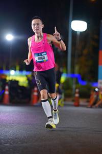 BIB: 41160, 7741
                            <button type="button" onclick="openModal(19805271)" class="btn btn-primary btn-sm float-right btn-popup" data-toggle="modal" data-target=".modal-high-quality">
                        <i class="fas fa-shopping-cart"></i> Add to Cart
                    </button>
                                            <button type="button" onclick="isThisMe(19805271, true)" class="btn btn-success btn-sm float-right btn-popup btn-isme hidden" data-toggle="tooltip" data-placement="bottom" title="นี่คือรูปของคุณใช่ไหม คลิกที่นี่เพื่อเอาเข้าอัลบั้ม">
                        <i class="fas fa-plus"></i> Add to album
                    </button>
                    <button type="button" onclick="isThisMe(19805271, false)" class="btn btn-warning btn-sm float-right btn-popup btn-isnotme hidden">
                        <i class="fas fa-ban"></i> Remove from album
                    </button>