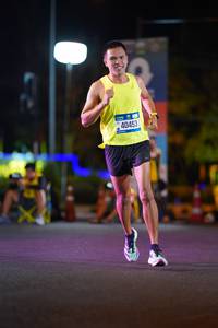 BIB: 40453
                            <button type="button" onclick="openModal(19869797)" class="btn btn-primary btn-sm float-right btn-popup" data-toggle="modal" data-target=".modal-high-quality">
                        <i class="fas fa-shopping-cart"></i> Add to Cart
                    </button>
                                            <button type="button" onclick="isThisMe(19869797, true)" class="btn btn-success btn-sm float-right btn-popup btn-isme hidden" data-toggle="tooltip" data-placement="bottom" title="นี่คือรูปของคุณใช่ไหม คลิกที่นี่เพื่อเอาเข้าอัลบั้ม">
                        <i class="fas fa-plus"></i> Add to album
                    </button>
                    <button type="button" onclick="isThisMe(19869797, false)" class="btn btn-warning btn-sm float-right btn-popup btn-isnotme hidden">
                        <i class="fas fa-ban"></i> Remove from album
                    </button>