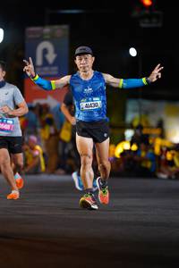 BIB: 36416, 41430
                            <button type="button" onclick="openModal(19920372)" class="btn btn-primary btn-sm float-right btn-popup" data-toggle="modal" data-target=".modal-high-quality">
                        <i class="fas fa-shopping-cart"></i> Add to Cart
                    </button>
                                            <button type="button" onclick="isThisMe(19920372, true)" class="btn btn-success btn-sm float-right btn-popup btn-isme hidden" data-toggle="tooltip" data-placement="bottom" title="นี่คือรูปของคุณใช่ไหม คลิกที่นี่เพื่อเอาเข้าอัลบั้ม">
                        <i class="fas fa-plus"></i> Add to album
                    </button>
                    <button type="button" onclick="isThisMe(19920372, false)" class="btn btn-warning btn-sm float-right btn-popup btn-isnotme hidden">
                        <i class="fas fa-ban"></i> Remove from album
                    </button>