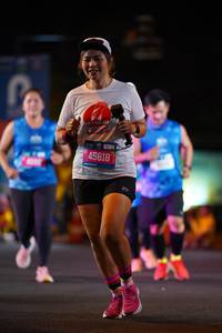 BIB: 811, 45818
                            <button type="button" onclick="openModal(20161355)" class="btn btn-primary btn-sm float-right btn-popup" data-toggle="modal" data-target=".modal-high-quality">
                        <i class="fas fa-shopping-cart"></i> Add to Cart
                    </button>
                                            <button type="button" onclick="isThisMe(20161355, true)" class="btn btn-success btn-sm float-right btn-popup btn-isme hidden" data-toggle="tooltip" data-placement="bottom" title="นี่คือรูปของคุณใช่ไหม คลิกที่นี่เพื่อเอาเข้าอัลบั้ม">
                        <i class="fas fa-plus"></i> Add to album
                    </button>
                    <button type="button" onclick="isThisMe(20161355, false)" class="btn btn-warning btn-sm float-right btn-popup btn-isnotme hidden">
                        <i class="fas fa-ban"></i> Remove from album
                    </button>