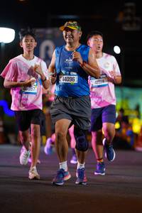 BIB: 44096, 41514
                            <button type="button" onclick="openModal(19951319)" class="btn btn-primary btn-sm float-right btn-popup" data-toggle="modal" data-target=".modal-high-quality">
                        <i class="fas fa-shopping-cart"></i> Add to Cart
                    </button>
                                            <button type="button" onclick="isThisMe(19951319, true)" class="btn btn-success btn-sm float-right btn-popup btn-isme hidden" data-toggle="tooltip" data-placement="bottom" title="นี่คือรูปของคุณใช่ไหม คลิกที่นี่เพื่อเอาเข้าอัลบั้ม">
                        <i class="fas fa-plus"></i> Add to album
                    </button>
                    <button type="button" onclick="isThisMe(19951319, false)" class="btn btn-warning btn-sm float-right btn-popup btn-isnotme hidden">
                        <i class="fas fa-ban"></i> Remove from album
                    </button>