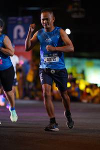 BIB: 1800, 40715
                            <button type="button" onclick="openModal(19934776)" class="btn btn-primary btn-sm float-right btn-popup" data-toggle="modal" data-target=".modal-high-quality">
                        <i class="fas fa-shopping-cart"></i> Add to Cart
                    </button>
                                            <button type="button" onclick="isThisMe(19934776, true)" class="btn btn-success btn-sm float-right btn-popup btn-isme hidden" data-toggle="tooltip" data-placement="bottom" title="นี่คือรูปของคุณใช่ไหม คลิกที่นี่เพื่อเอาเข้าอัลบั้ม">
                        <i class="fas fa-plus"></i> Add to album
                    </button>
                    <button type="button" onclick="isThisMe(19934776, false)" class="btn btn-warning btn-sm float-right btn-popup btn-isnotme hidden">
                        <i class="fas fa-ban"></i> Remove from album
                    </button>