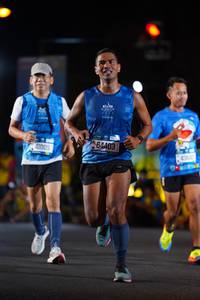 BIB: 41005, 64403, 4364
                            <button type="button" onclick="openModal(19958093)" class="btn btn-primary btn-sm float-right btn-popup" data-toggle="modal" data-target=".modal-high-quality">
                        <i class="fas fa-shopping-cart"></i> Add to Cart
                    </button>
                                            <button type="button" onclick="isThisMe(19958093, true)" class="btn btn-success btn-sm float-right btn-popup btn-isme hidden" data-toggle="tooltip" data-placement="bottom" title="นี่คือรูปของคุณใช่ไหม คลิกที่นี่เพื่อเอาเข้าอัลบั้ม">
                        <i class="fas fa-plus"></i> Add to album
                    </button>
                    <button type="button" onclick="isThisMe(19958093, false)" class="btn btn-warning btn-sm float-right btn-popup btn-isnotme hidden">
                        <i class="fas fa-ban"></i> Remove from album
                    </button>