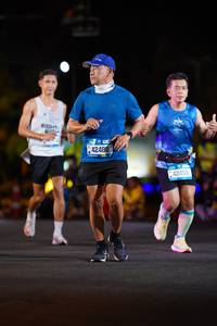 BIB: 42488, 42459
                            <button type="button" onclick="openModal(19962026)" class="btn btn-primary btn-sm float-right btn-popup" data-toggle="modal" data-target=".modal-high-quality">
                        <i class="fas fa-shopping-cart"></i> Add to Cart
                    </button>
                                            <button type="button" onclick="isThisMe(19962026, true)" class="btn btn-success btn-sm float-right btn-popup btn-isme hidden" data-toggle="tooltip" data-placement="bottom" title="นี่คือรูปของคุณใช่ไหม คลิกที่นี่เพื่อเอาเข้าอัลบั้ม">
                        <i class="fas fa-plus"></i> Add to album
                    </button>
                    <button type="button" onclick="isThisMe(19962026, false)" class="btn btn-warning btn-sm float-right btn-popup btn-isnotme hidden">
                        <i class="fas fa-ban"></i> Remove from album
                    </button>