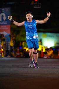 BIB: 4200
                            <button type="button" onclick="openModal(19997427)" class="btn btn-primary btn-sm float-right btn-popup" data-toggle="modal" data-target=".modal-high-quality">
                        <i class="fas fa-shopping-cart"></i> Add to Cart
                    </button>
                                            <button type="button" onclick="isThisMe(19997427, true)" class="btn btn-success btn-sm float-right btn-popup btn-isme hidden" data-toggle="tooltip" data-placement="bottom" title="นี่คือรูปของคุณใช่ไหม คลิกที่นี่เพื่อเอาเข้าอัลบั้ม">
                        <i class="fas fa-plus"></i> Add to album
                    </button>
                    <button type="button" onclick="isThisMe(19997427, false)" class="btn btn-warning btn-sm float-right btn-popup btn-isnotme hidden">
                        <i class="fas fa-ban"></i> Remove from album
                    </button>