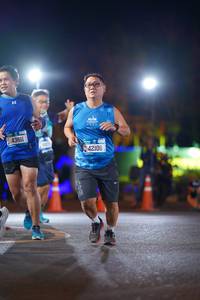 BIB: 43611, 42106
                            <button type="button" onclick="openModal(20422416)" class="btn btn-primary btn-sm float-right btn-popup" data-toggle="modal" data-target=".modal-high-quality">
                        <i class="fas fa-shopping-cart"></i> Add to Cart
                    </button>
                                            <button type="button" onclick="isThisMe(20422416, true)" class="btn btn-success btn-sm float-right btn-popup btn-isme hidden" data-toggle="tooltip" data-placement="bottom" title="นี่คือรูปของคุณใช่ไหม คลิกที่นี่เพื่อเอาเข้าอัลบั้ม">
                        <i class="fas fa-plus"></i> Add to album
                    </button>
                    <button type="button" onclick="isThisMe(20422416, false)" class="btn btn-warning btn-sm float-right btn-popup btn-isnotme hidden">
                        <i class="fas fa-ban"></i> Remove from album
                    </button>