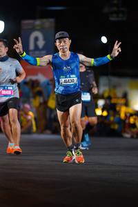 BIB: 86416, 41430
                            <button type="button" onclick="openModal(19920893)" class="btn btn-primary btn-sm float-right btn-popup" data-toggle="modal" data-target=".modal-high-quality">
                        <i class="fas fa-shopping-cart"></i> Add to Cart
                    </button>
                                            <button type="button" onclick="isThisMe(19920893, true)" class="btn btn-success btn-sm float-right btn-popup btn-isme hidden" data-toggle="tooltip" data-placement="bottom" title="นี่คือรูปของคุณใช่ไหม คลิกที่นี่เพื่อเอาเข้าอัลบั้ม">
                        <i class="fas fa-plus"></i> Add to album
                    </button>
                    <button type="button" onclick="isThisMe(19920893, false)" class="btn btn-warning btn-sm float-right btn-popup btn-isnotme hidden">
                        <i class="fas fa-ban"></i> Remove from album
                    </button>