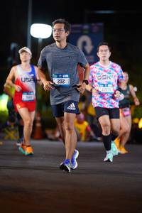 BIB: 202, 43579
                            <button type="button" onclick="openModal(20069582)" class="btn btn-primary btn-sm float-right btn-popup" data-toggle="modal" data-target=".modal-high-quality">
                        <i class="fas fa-shopping-cart"></i> Add to Cart
                    </button>
                                            <button type="button" onclick="isThisMe(20069582, true)" class="btn btn-success btn-sm float-right btn-popup btn-isme hidden" data-toggle="tooltip" data-placement="bottom" title="นี่คือรูปของคุณใช่ไหม คลิกที่นี่เพื่อเอาเข้าอัลบั้ม">
                        <i class="fas fa-plus"></i> Add to album
                    </button>
                    <button type="button" onclick="isThisMe(20069582, false)" class="btn btn-warning btn-sm float-right btn-popup btn-isnotme hidden">
                        <i class="fas fa-ban"></i> Remove from album
                    </button>