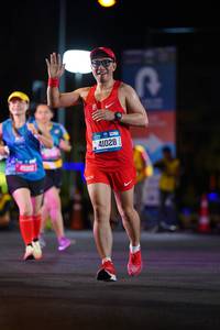 BIB: 45812, 41028
                            <button type="button" onclick="openModal(20093875)" class="btn btn-primary btn-sm float-right btn-popup" data-toggle="modal" data-target=".modal-high-quality">
                        <i class="fas fa-shopping-cart"></i> Add to Cart
                    </button>
                                            <button type="button" onclick="isThisMe(20093875, true)" class="btn btn-success btn-sm float-right btn-popup btn-isme hidden" data-toggle="tooltip" data-placement="bottom" title="นี่คือรูปของคุณใช่ไหม คลิกที่นี่เพื่อเอาเข้าอัลบั้ม">
                        <i class="fas fa-plus"></i> Add to album
                    </button>
                    <button type="button" onclick="isThisMe(20093875, false)" class="btn btn-warning btn-sm float-right btn-popup btn-isnotme hidden">
                        <i class="fas fa-ban"></i> Remove from album
                    </button>