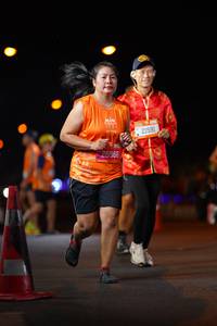 BIB: 1304, 26968, 21591
                            <button type="button" onclick="openModal(20709616)" class="btn btn-primary btn-sm float-right btn-popup" data-toggle="modal" data-target=".modal-high-quality">
                        <i class="fas fa-shopping-cart"></i> Add to Cart
                    </button>
                                            <button type="button" onclick="isThisMe(20709616, true)" class="btn btn-success btn-sm float-right btn-popup btn-isme hidden" data-toggle="tooltip" data-placement="bottom" title="นี่คือรูปของคุณใช่ไหม คลิกที่นี่เพื่อเอาเข้าอัลบั้ม">
                        <i class="fas fa-plus"></i> Add to album
                    </button>
                    <button type="button" onclick="isThisMe(20709616, false)" class="btn btn-warning btn-sm float-right btn-popup btn-isnotme hidden">
                        <i class="fas fa-ban"></i> Remove from album
                    </button>