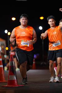 BIB: 24202, 21123
                            <button type="button" onclick="openModal(20751885)" class="btn btn-primary btn-sm float-right btn-popup" data-toggle="modal" data-target=".modal-high-quality">
                        <i class="fas fa-shopping-cart"></i> Add to Cart
                    </button>
                                            <button type="button" onclick="isThisMe(20751885, true)" class="btn btn-success btn-sm float-right btn-popup btn-isme hidden" data-toggle="tooltip" data-placement="bottom" title="นี่คือรูปของคุณใช่ไหม คลิกที่นี่เพื่อเอาเข้าอัลบั้ม">
                        <i class="fas fa-plus"></i> Add to album
                    </button>
                    <button type="button" onclick="isThisMe(20751885, false)" class="btn btn-warning btn-sm float-right btn-popup btn-isnotme hidden">
                        <i class="fas fa-ban"></i> Remove from album
                    </button>